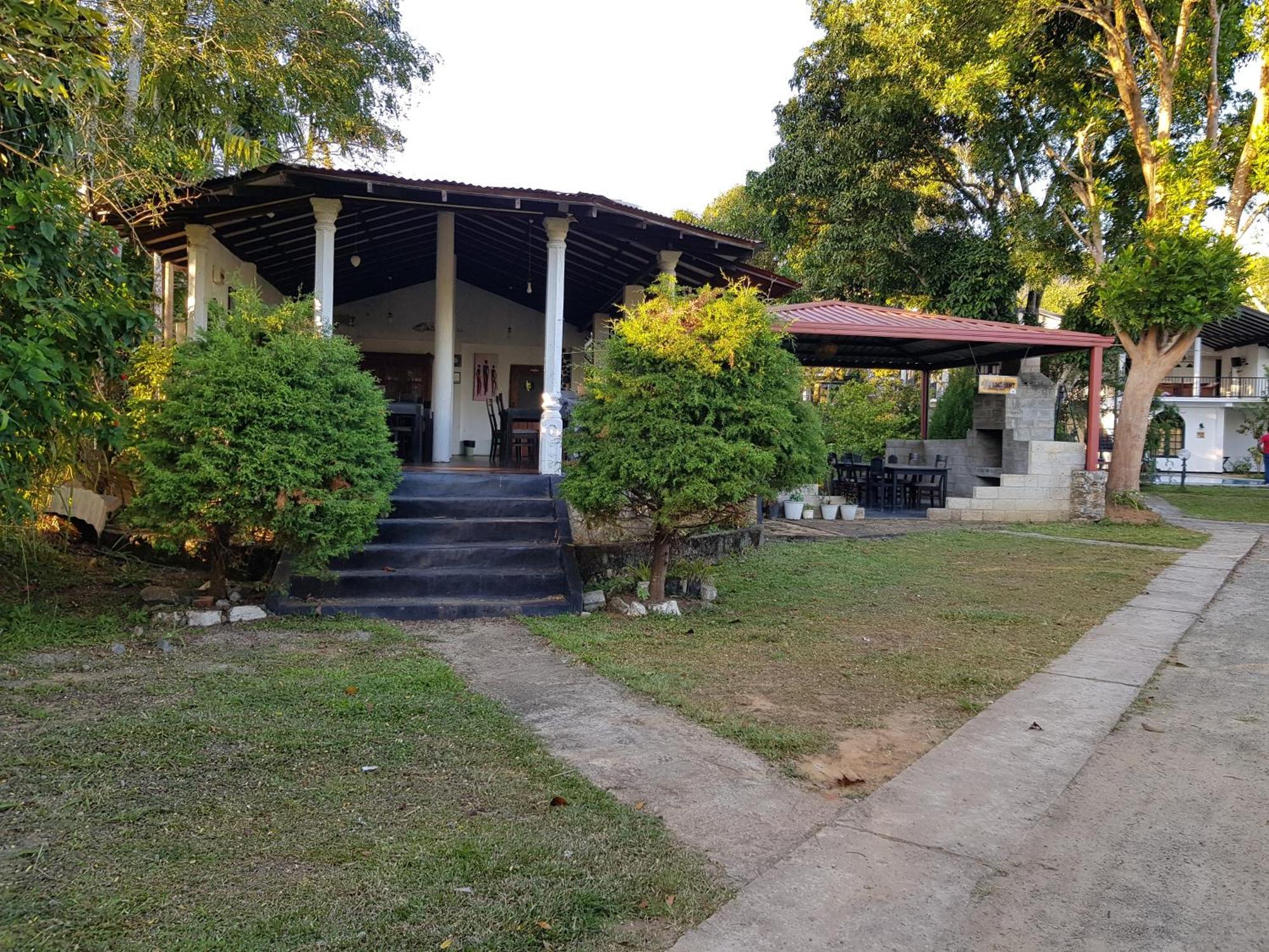 Ella Forest Paradise Hotel Buitenkant foto